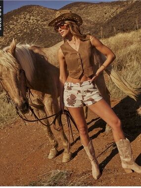 Vici Cow print Waist Shorts -  Stagecoach country concert rodeo outfit